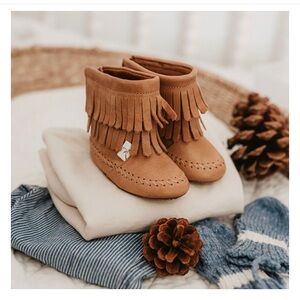 Little Love Bug, Brown cozy boot, minimalist sole, size 13